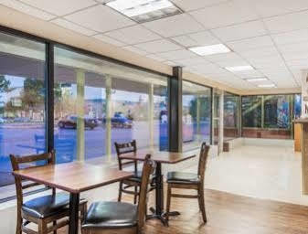 Budget Inn/ Natick Exterior photo